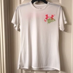 Under Armour shirt size S